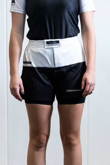 Shorts Top White Bottom Black